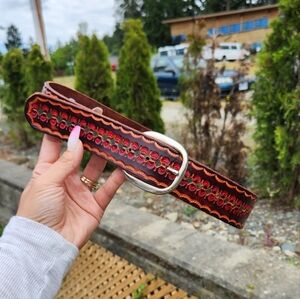 Vintage Red Leather Hand Tooled Floral Belt Womens Size Large Western Festival